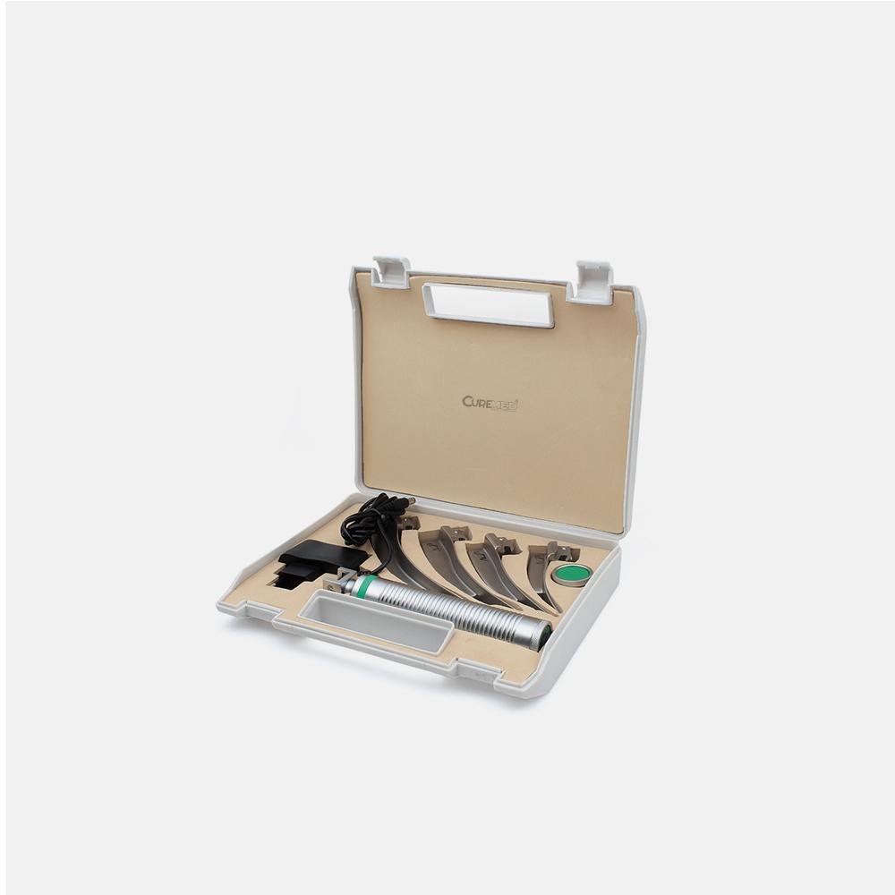 Integrated Fiber Optic Macintosh Laryngoscope
