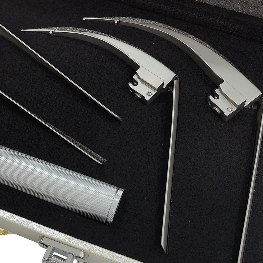 Conventional Curved Laryngoscope Set - Image 3