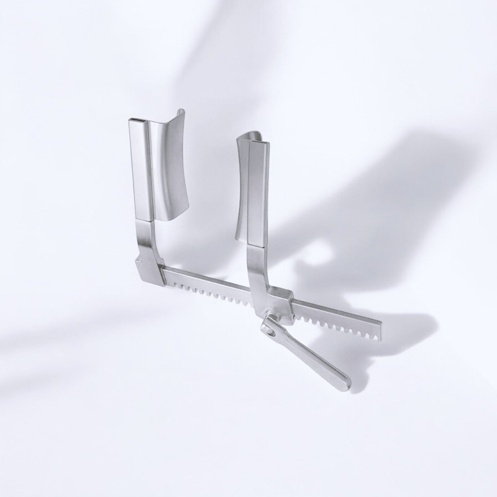 Dubost Sternal Retractor - Image 2